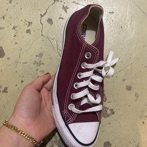 Burgundy converse